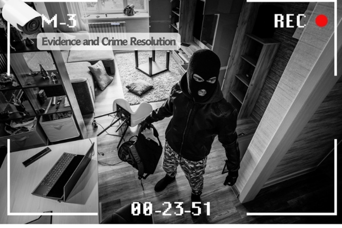 CCTV surveillance capture of a burglary in progress in a Dindigul residence, highlighting the critical need for MIT Solution's advanced home security systems to deter and document criminal activity.
